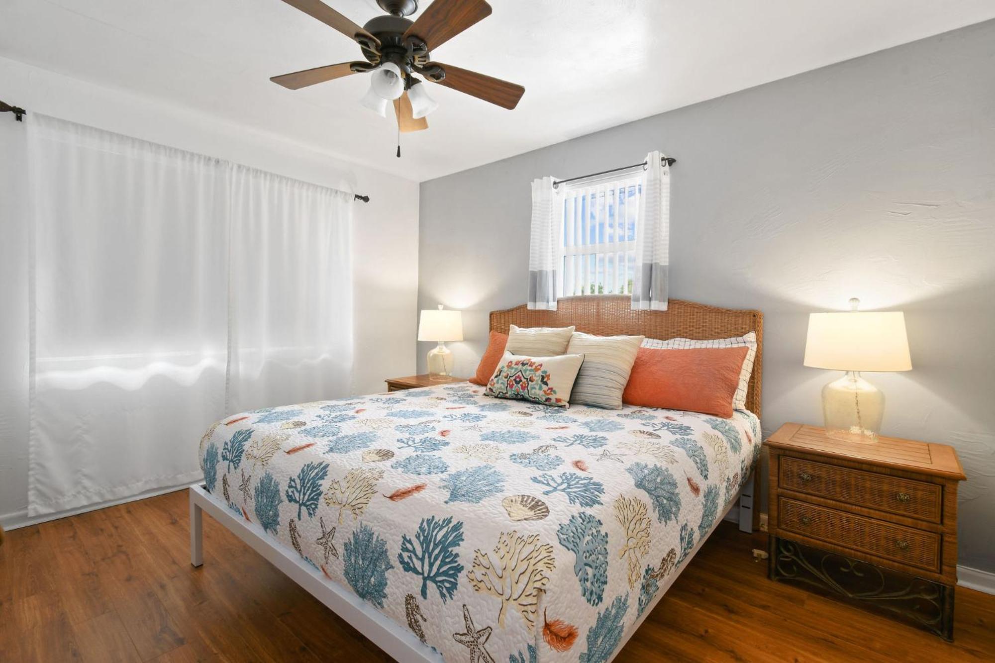 Sunshine Shores Boutique Apartments 棕榈滩海滨 外观 照片