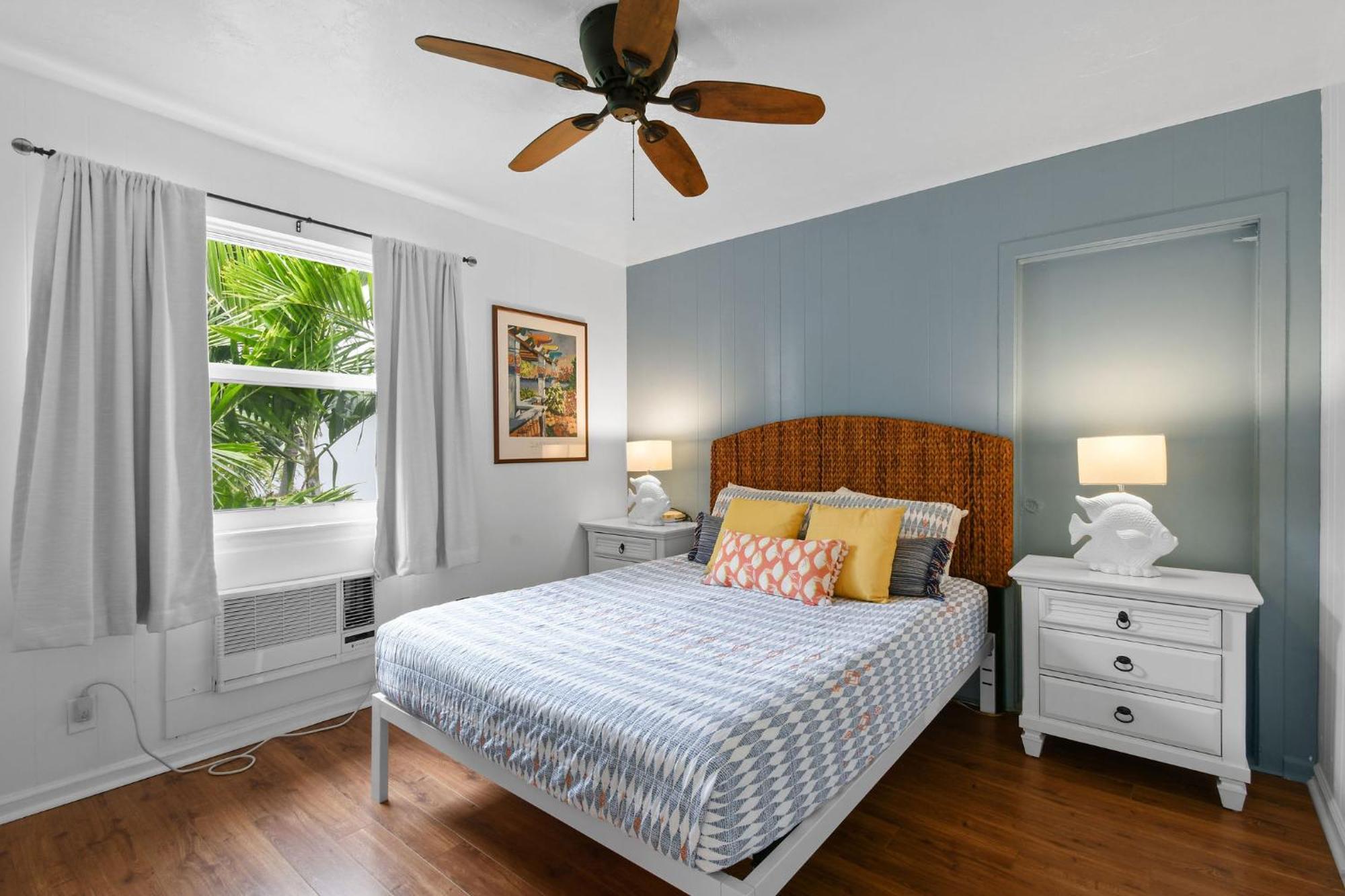 Sunshine Shores Boutique Apartments 棕榈滩海滨 外观 照片
