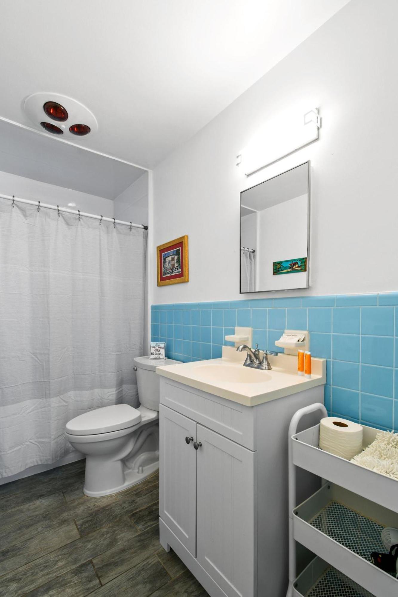 Sunshine Shores Boutique Apartments 棕榈滩海滨 外观 照片