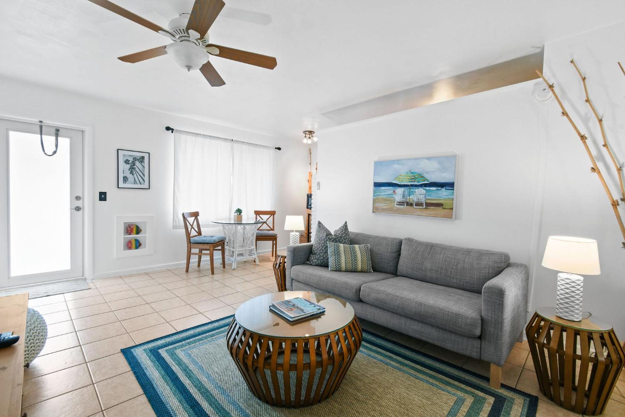 Sunshine Shores Boutique Apartments 棕榈滩海滨 外观 照片