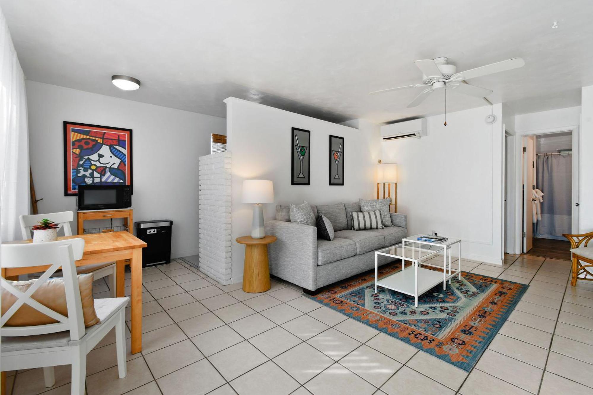 Sunshine Shores Boutique Apartments 棕榈滩海滨 外观 照片